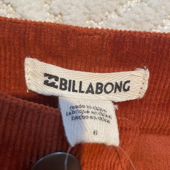 AUS! Old Soul Billabong Corduroy Pants - Picture 5 of 5